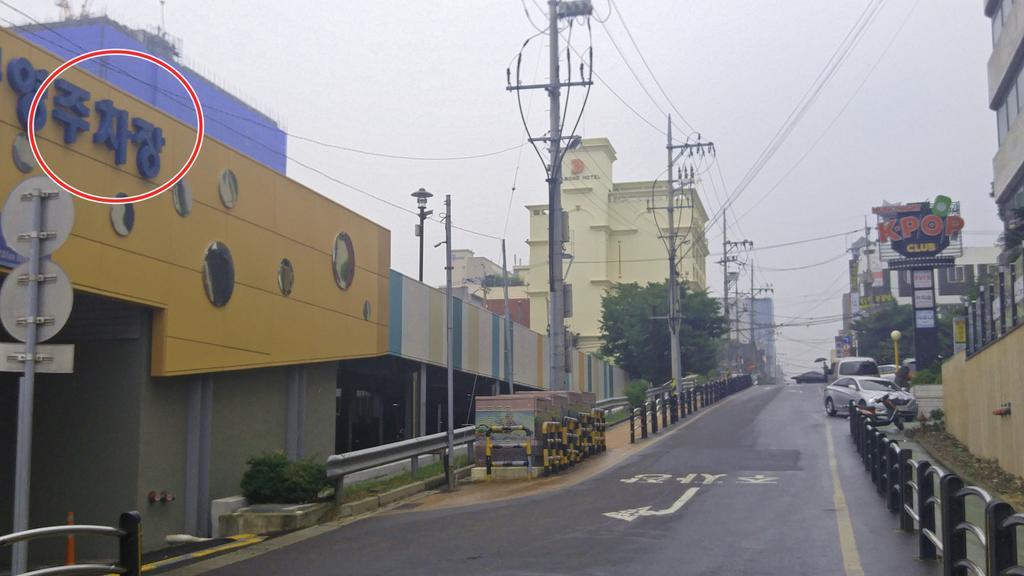 Baozen Guesthouse Jeju Bagian luar foto