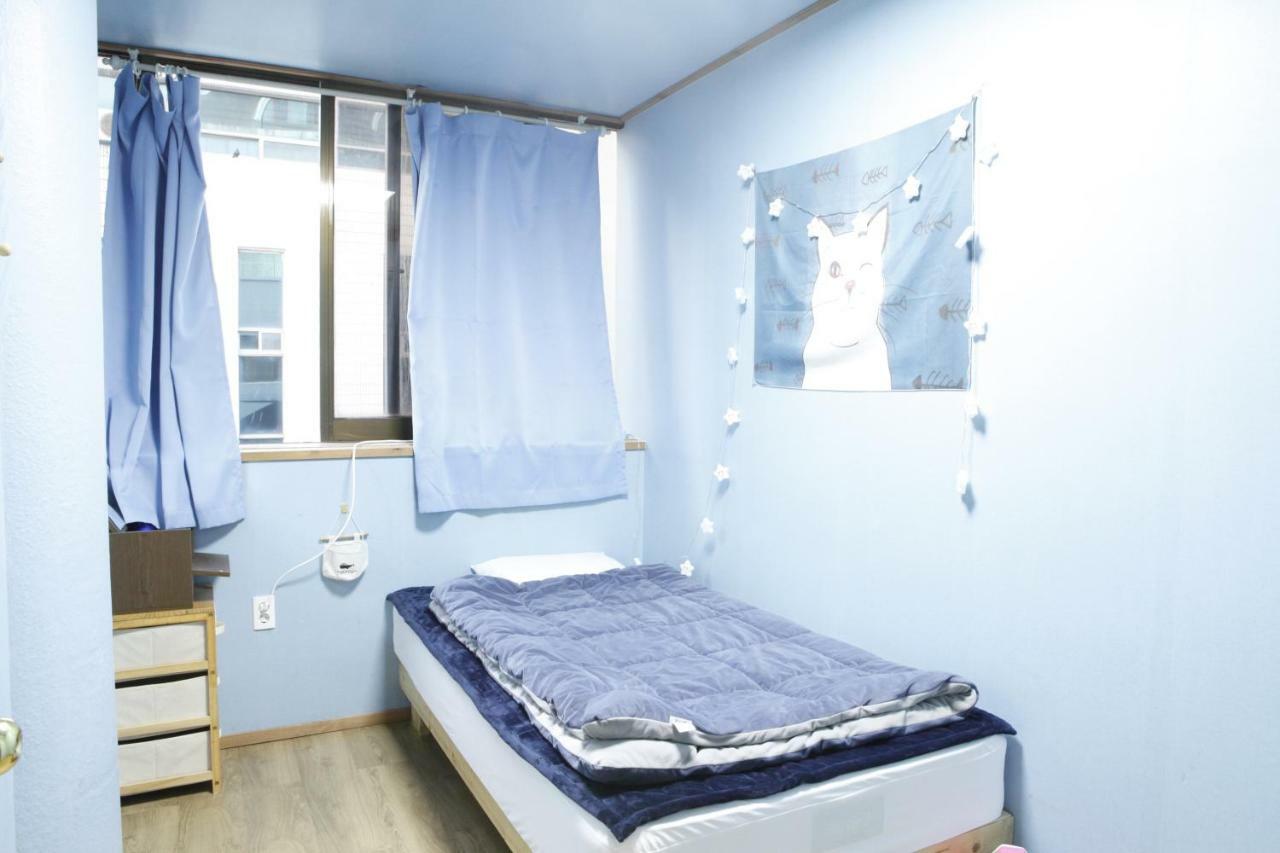 Baozen Guesthouse Jeju Bagian luar foto
