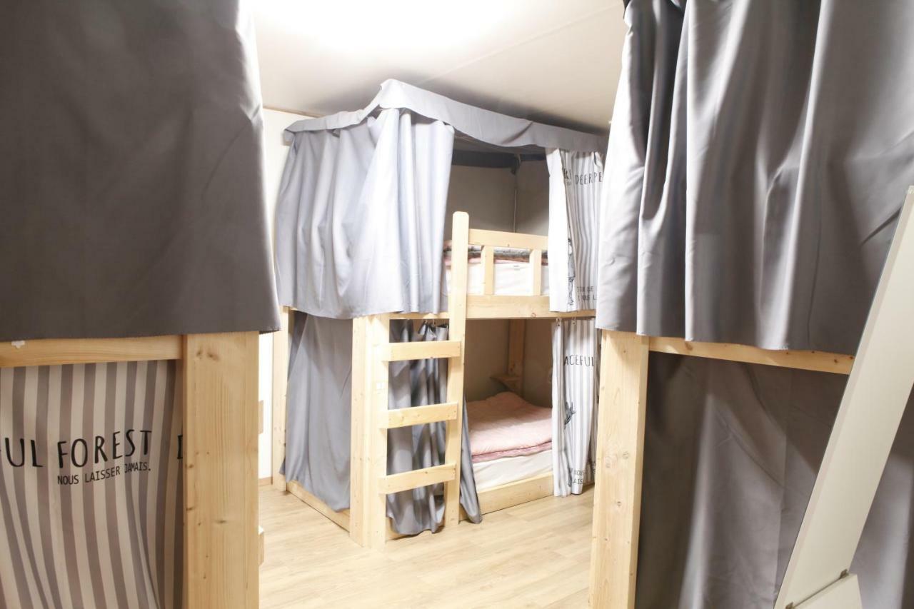 Baozen Guesthouse Jeju Bagian luar foto